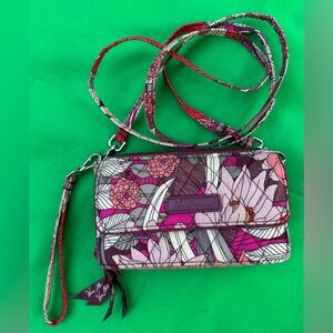 Vera Bradley 3-in-1 Burgundy Floral RFID Wallet / Crossbody / Wristlet